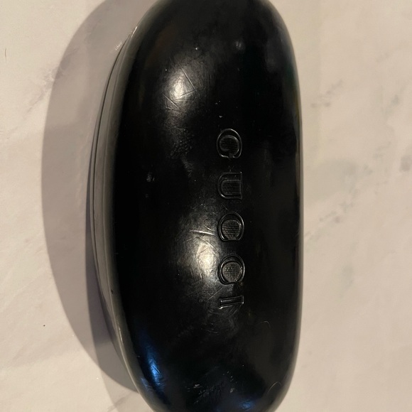 Gucci Sunglasses - Picture 3 of 6